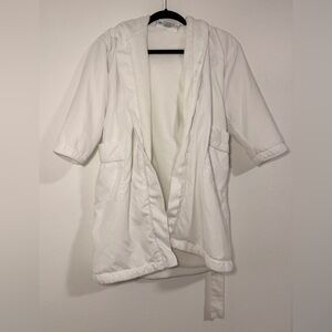 Four Seasons Kids Spa Bathrobe White Hooded Plush Lined Robe w/ Belt – Size M